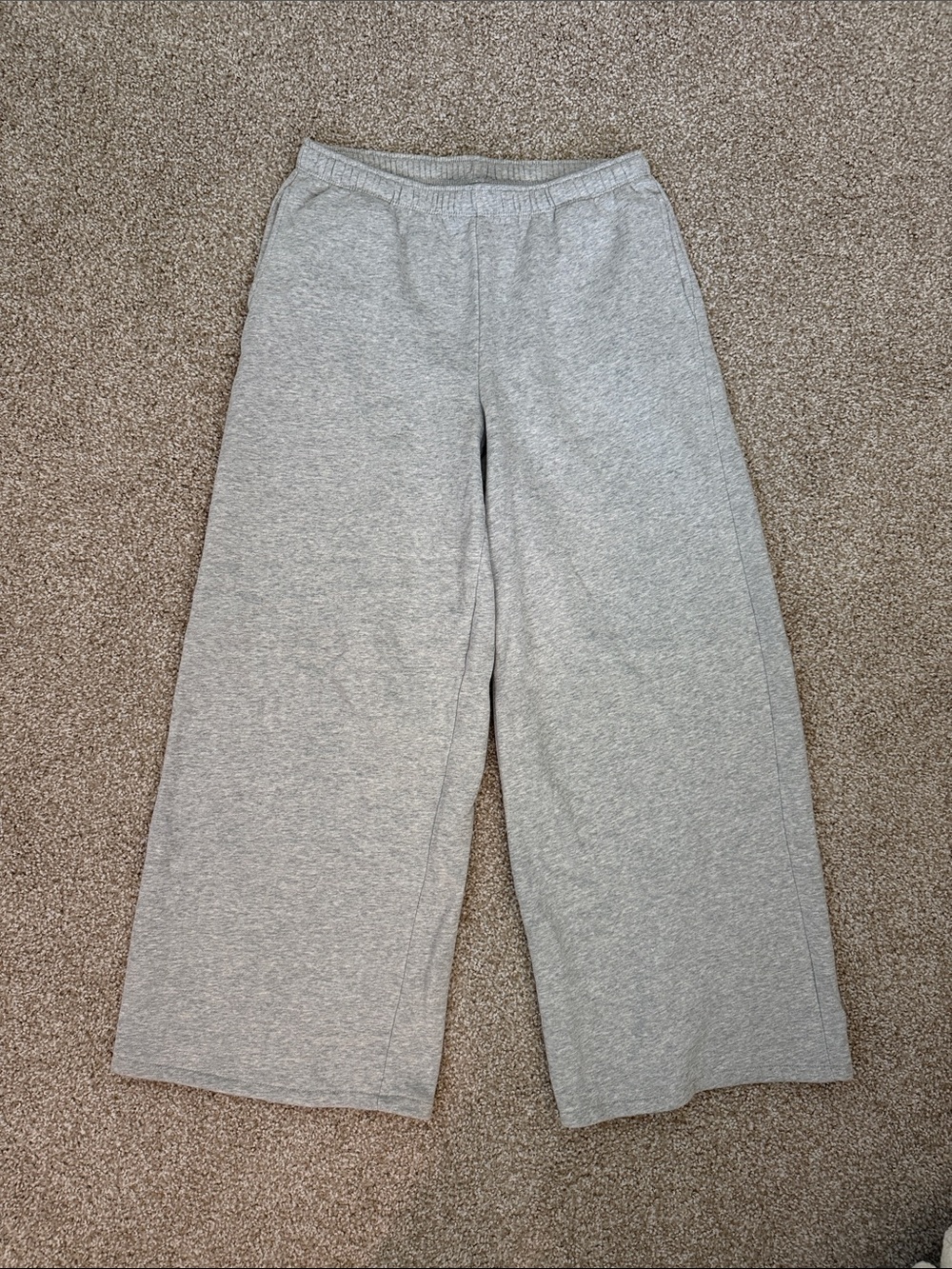 GAP Women’s Heather Gray VintageSoft Baggy Wide-Leg Sweatpants